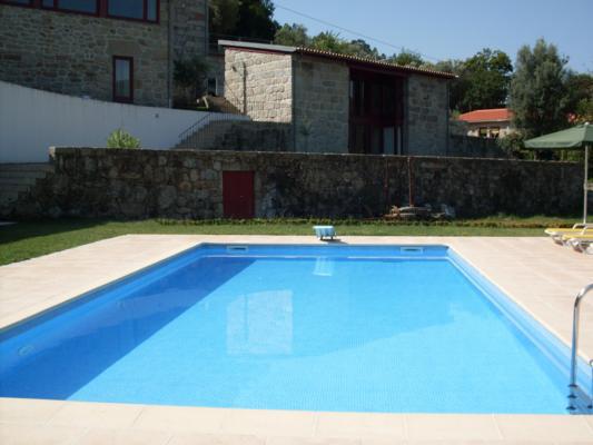 Piscina — vista geral